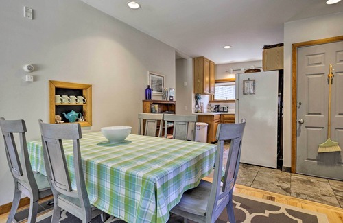 Wellfleet Cottage | Coastal Cottage: Walk to Chipman's Cove!