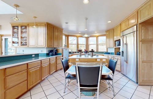 Rockaway Beach House | Coastal estate with private hot tub, enclosed yard, firepit, & game room