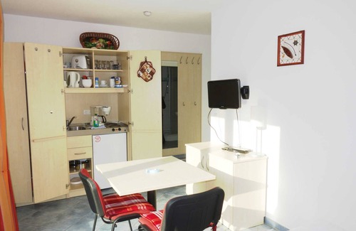 Gelbensande Apartment | Coastal Forest - Apartment large Eikkater 8