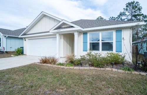 Foley House | ~Coastal Gameday~ Sports, Beach, OWA & Shopping!