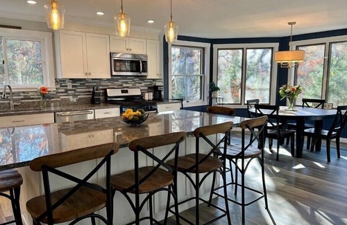 Vineyard Haven House | Coastal getaway! Walk to Lamberts Cove Beach