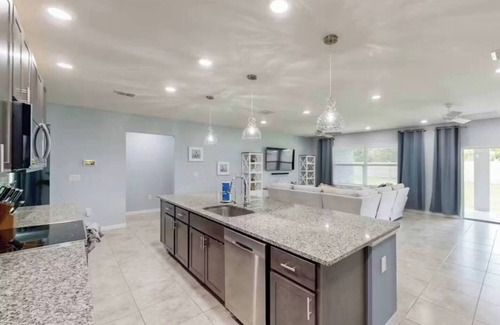 Port Saint Lucie House | Coastal Haven Retreat