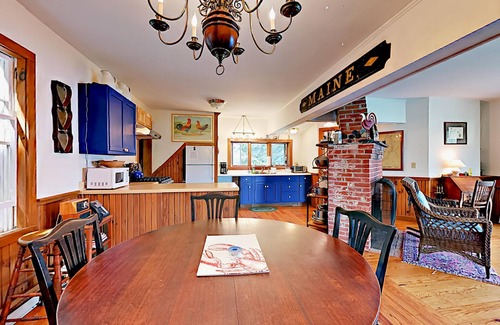Georgetown Cottage | Coastal Haven - The Grey Cottage, 3 bedrooms on tidal bay