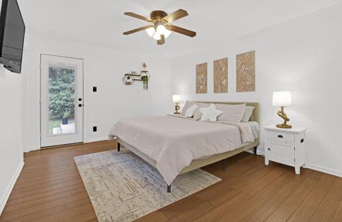 Whitemarsh Island House | Coastal Home 3br, 2ba & Hot Tub In Savannah&tybee
