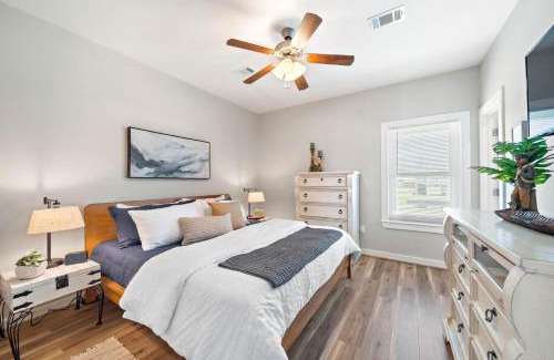Galveston House | Coastal Hourglass
