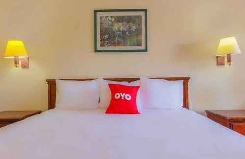Central City Hotel | Coastal inn Corpus Christi