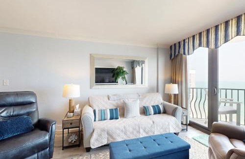 Myrtle Beach Apartment | Coastal Living Retreat