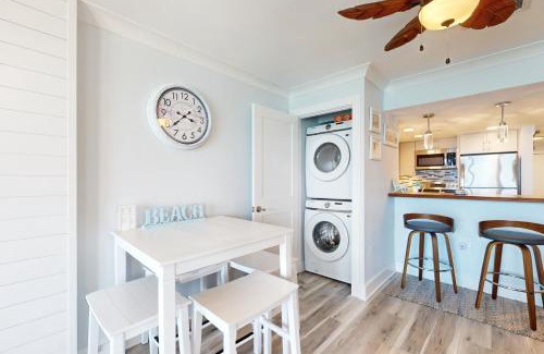 Myrtle Beach Apartment | Coastal Living Retreat