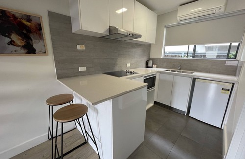 Apollo Bay Hotel | Coastal Motel