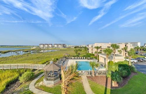 Gulf Stream Estates Apartment | Coastal Murrells Inlet Condo with Balcony!