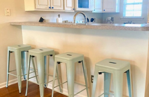 Rehoboth Beach Condo | Coastal Oasis - Cozy 2BR Condo in Rehoboth Beach