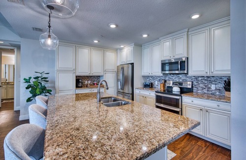 Whitney Beach Condo | Coastal Oasis Condo w/Luxury Resort Amenities