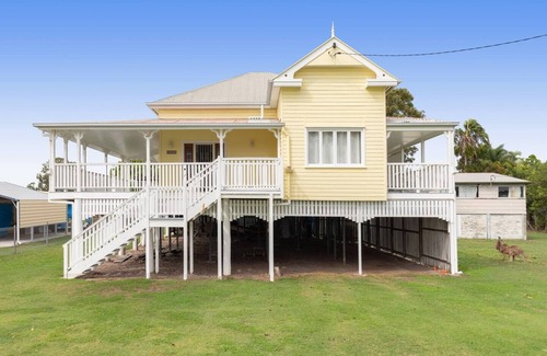 Maaroom House | Coastal Queenslander with Fraser Island Views
