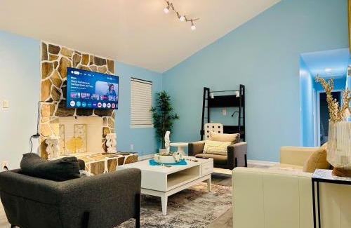 Charlotte House | Coastal Retreat Near Pineville and CLT
