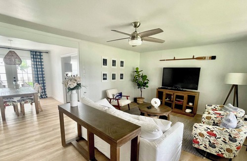 Colonial Beach House | Coastal retreat along the serene shores of Potomac River in Colonial Beach