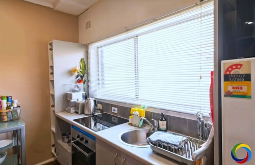 Cronulla Apartment | Coastal Retreat: Walk to Beach & Cronulla Golf Club - Sleeps 3
