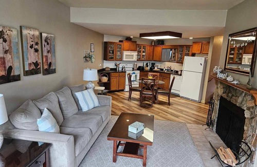 Birch Bay Condo | Coastal Treasure at Birch Bay; JL 911 Ocean view, ground floor, steps to beach