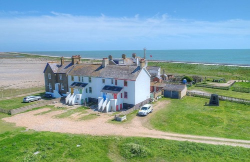 Camber Cottage | Coastguards Beach House - a cottage that sleeps 7 guests in 2 bedrooms