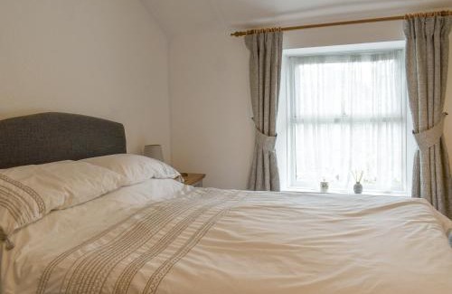Nanpean House | Cobblers Cottage