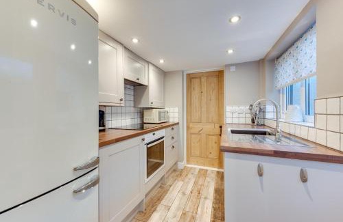 Kessingland House | Cockleshell Cottage