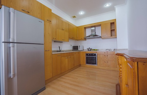 Thuy Khue Apartment | Coco Flower Village Serviced Apartment