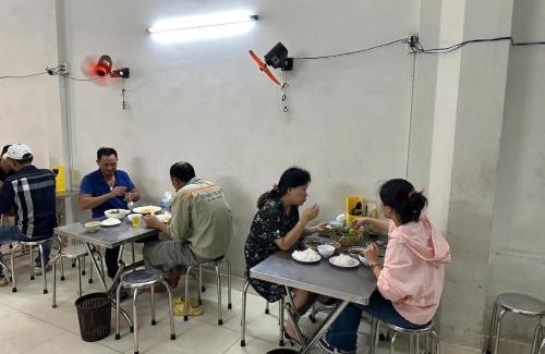 Binh Thanh Hotel | CoCo home 15