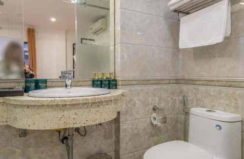 Trung Hoa Nhan Chinh Apartment | Coco Hotel - 5B Tran Duy Hung - by Bay Luxury