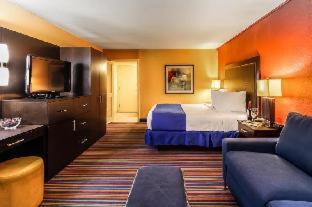 Southwest Orlando Resort | Coco Key Hotel & Water Park Resort