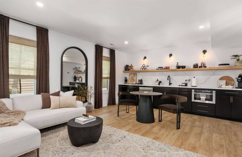 Colington Apartment | Cocoa Capri - Luxury Getaway