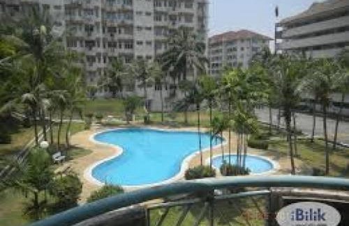 Tanjung Tanah Merah Apartment | Cocobay Resort Condominium