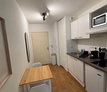 Toulouse South-East Apartment | Cocon Cosy
