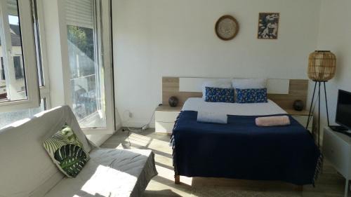 Antony Apartment | Cocon d EMERAUDE et de SAPHIRE à Antony
