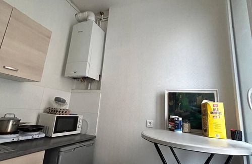 Asnieres-sur-Seine Apartment | Cocon de Bonheur 5 min St Lazare Paris