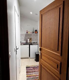 Louis Bertrand-Mirabeau-Semard Apartment | Cocon Paisible a Ivry