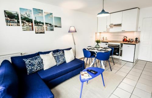 Moulin a Vent Apartment | Cocon Prestige Lyonnais : Sécurité et Commodités