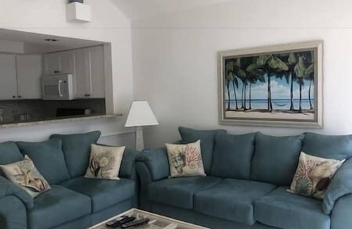 Old Town Resort | Coconut Beach | Beach | Concierge | Pool | Gym