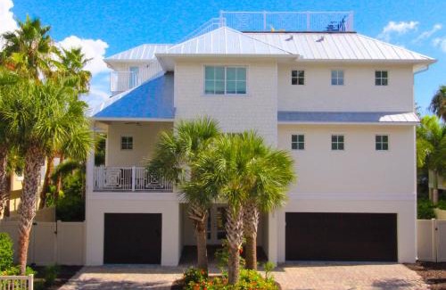 Bradenton Beach House | Coconut Cove