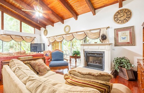 Keystone House | Coconut Creek Lodge