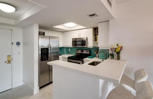 Coconut Grove Apartment | Coconut Grove Retreat 1 bedroom apartment with Bay views