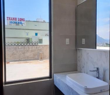 Tuy Hoa Hotel | Coconut Hotel Phú Yên