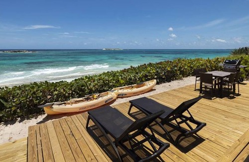 Double Bay House | Coconut Point by Eleuthera Vacation Rentals