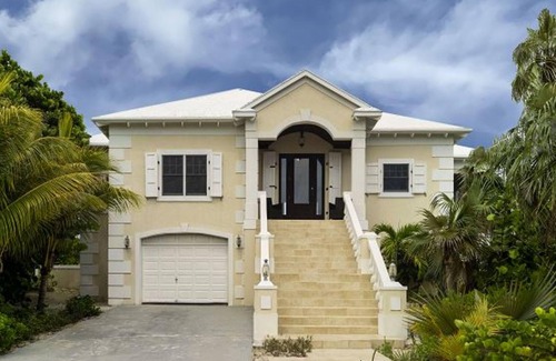 Double Bay House | Coconut Point by Eleuthera Vacation Rentals