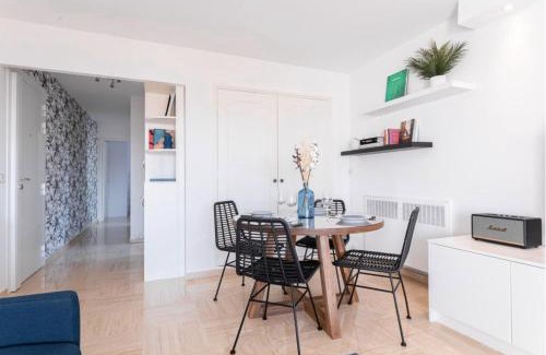 Cannes Apartment | Cocoon with garden near the sea