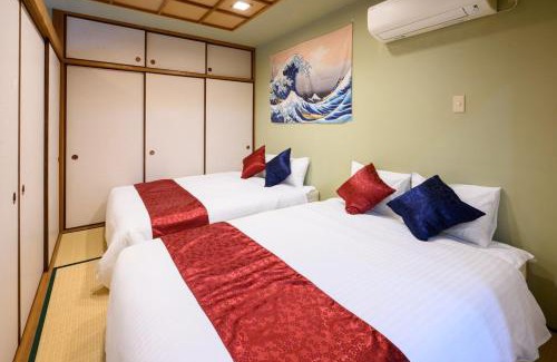Hiroshima City Centre Apartment | COCOSTAY ユートピア十日市#201 Grate location 平和記念公園まで徒歩5分 電停まで徒歩1分 広々12名宿泊可能
