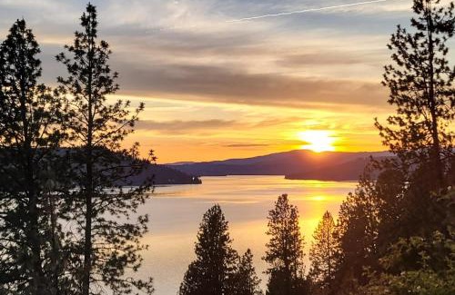 Harrison House | Coeur d'Alene Cottage