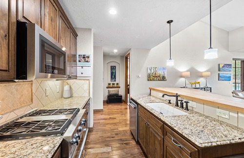 Coeur d'Alene House | Coeur d' Alene Luxury Bellerive Townhome Waterfront