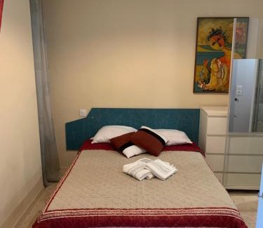 Hyeres City Centre Apartment | Coeur de Hyeres