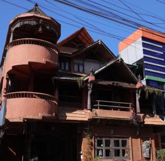Kumily House | Coffee Inn