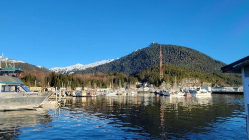 Ketchikan House | Coho Bungalow - Ketchikan Alaska