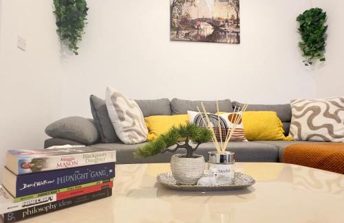 Colchester House | Colchester Cosy 3-Bed House, 2 Free parking, Fast WiFi, Pets allowed, City Centre